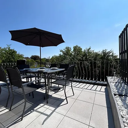 Mit Pool, Sauna Und Weitblick Am Nuerburgring Baar (Rhineland-Palatinate)
