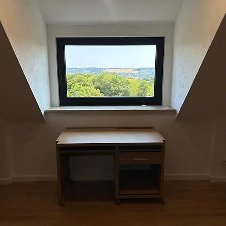 Mit Pool, Sauna Und Weitblick Am Nuerburgring 度假居 *