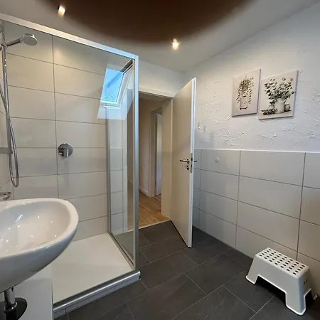 度假居 Mit Pool, Sauna Und Weitblick Am Nuerburgring *