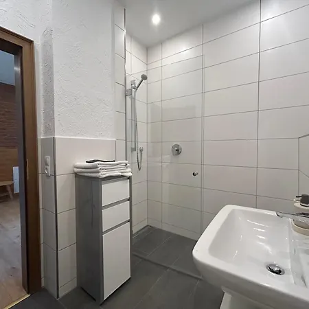 Mit Pool, Sauna Und Weitblick Am Nuerburgring Casa de Férias Baar (Rhineland-Palatinate)